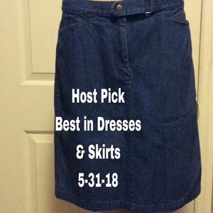 🌻 🎉🎉Host Pick🎉Talbots Blue Jean Skirt 🌻